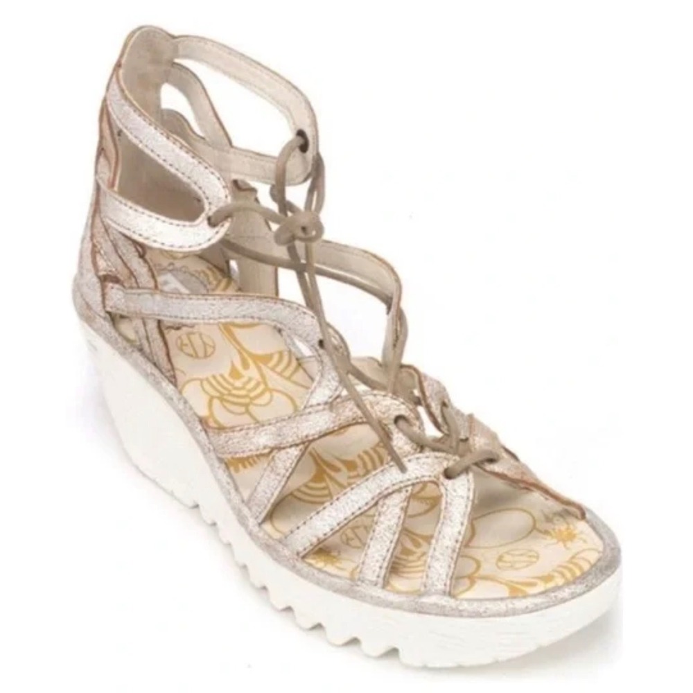 Fly London Yuke Wedge Gladiator Sandal metallic Cool Pearl Size 38 Boho Festival